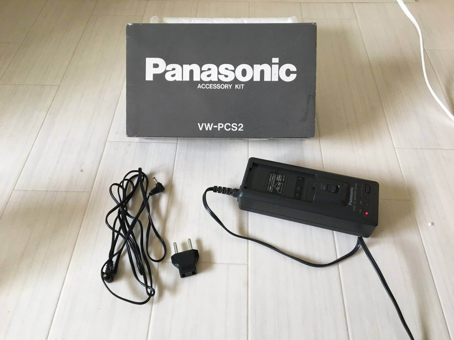 同時購入 (未使用品) パナソニック Panasonic NKJ075Z バッテリー充電